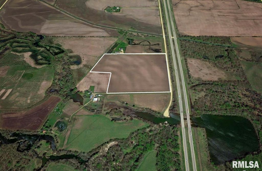 270TH Avenue, De Witt, IA 52742