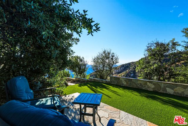 229 Lorine Lane, Malibu, CA 90265