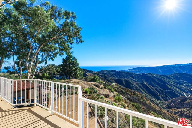 229 Lorine Lane, Malibu, CA 90265