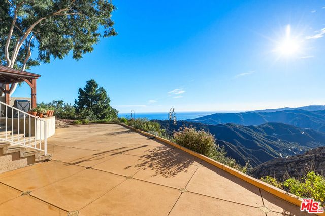 229 Lorine Lane, Malibu, CA 90265