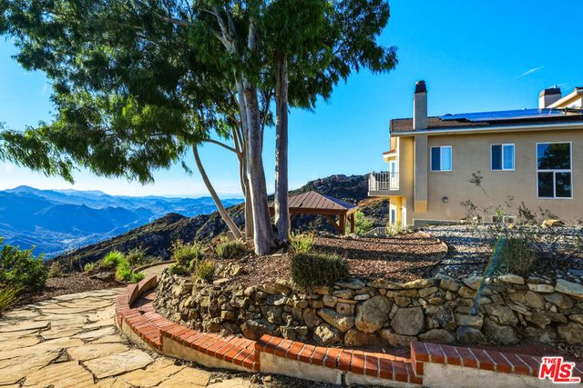 229 Lorine Lane, Malibu, CA 90265