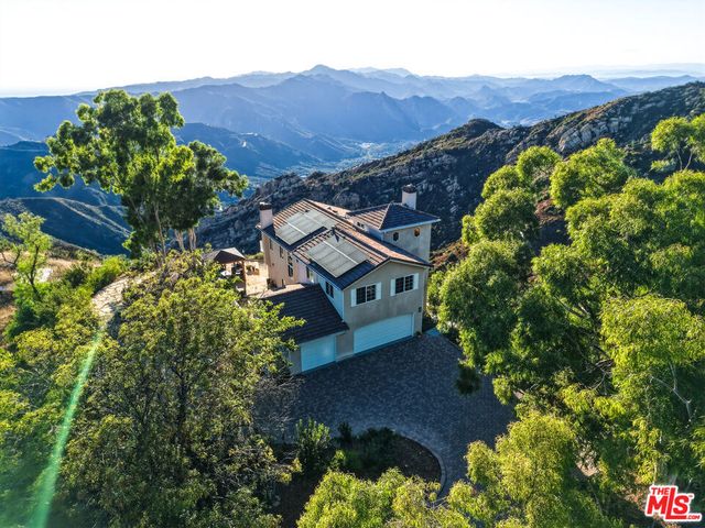 229 Lorine Lane, Malibu, CA 90265