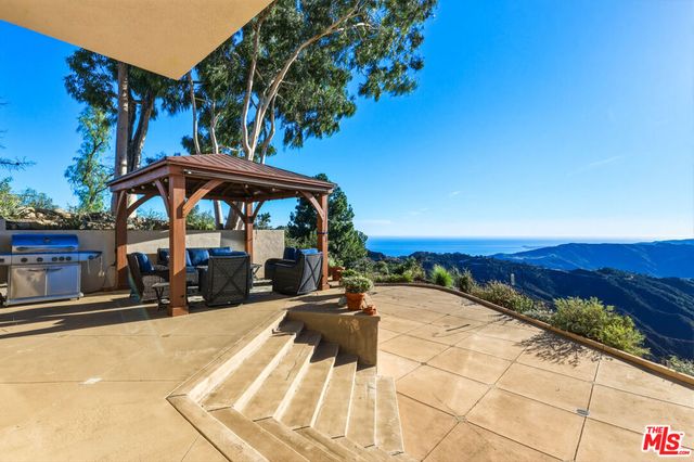 229 Lorine Lane, Malibu, CA 90265