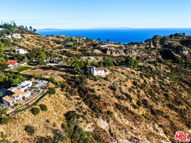 229 Lorine Lane, Malibu, CA 90265