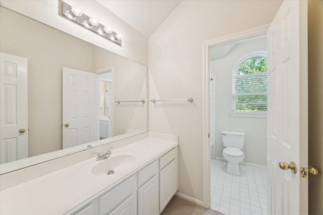 702 Huntercrest Street, El Lago, TX 77586