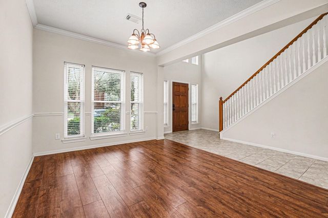 702 Huntercrest Street, El Lago, TX 77586