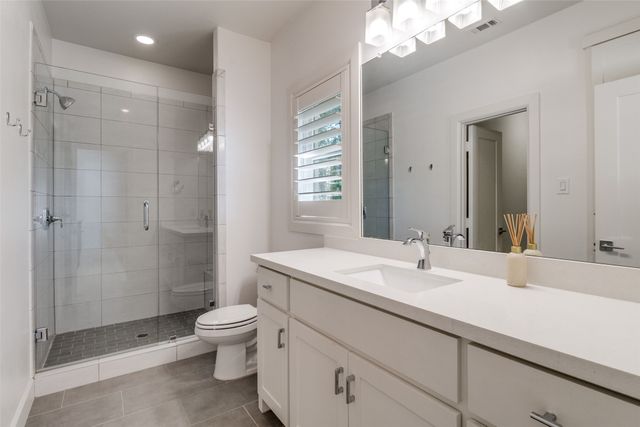 6615 Northwood Road, Dallas, TX 75225