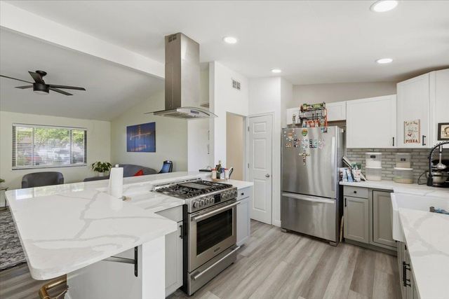 3626 Milton Way, North Highlands, CA 95660