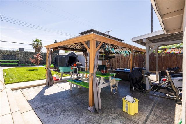 3626 Milton Way, North Highlands, CA 95660