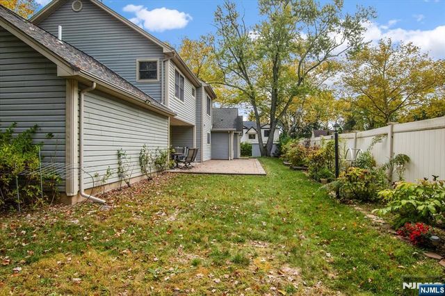 85 Harvey Avenue, Paramus, NJ 07652