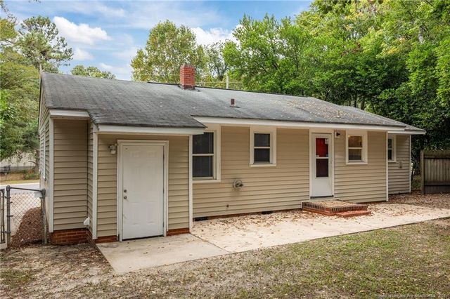 1021 Martindale Drive, Fayetteville, NC 28304