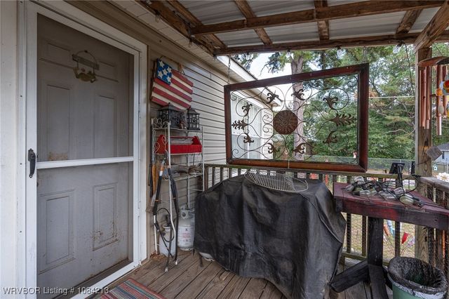 890 E 5th Street, Booneville, AR 72927