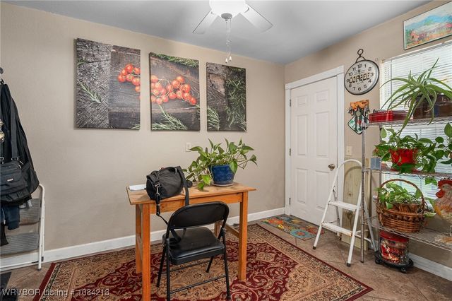 890 E 5th Street, Booneville, AR 72927