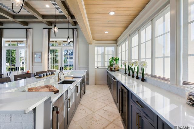 1842 Ville Marie St, Baton Rouge, LA 70808