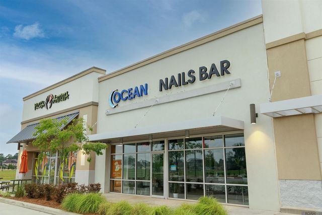 1842 Ville Marie St, Baton Rouge, LA 70808