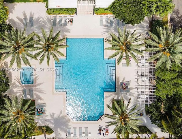 3255 NE 184th St 12206, Aventura, FL 33160