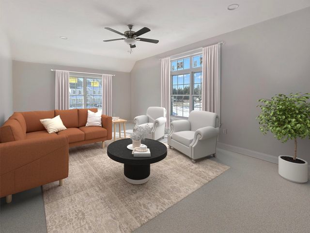 6 Blaisdell Court, Raymond, NH 03077