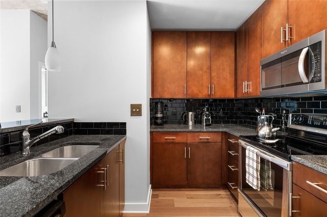 360 Nueces ST 1314, Austin, TX 78701