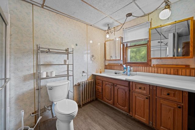 2510 17th Street, Rock Island, IL 61201