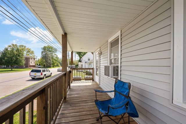 2510 17th Street, Rock Island, IL 61201