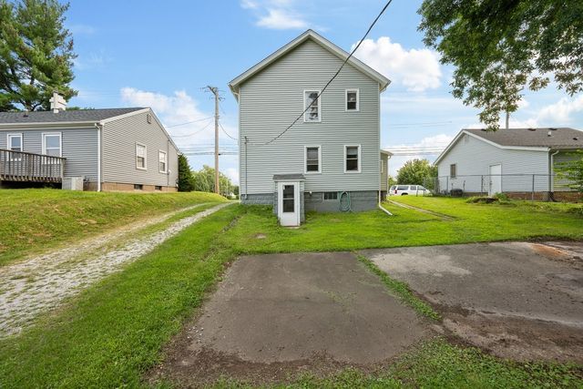 2510 17th Street, Rock Island, IL 61201