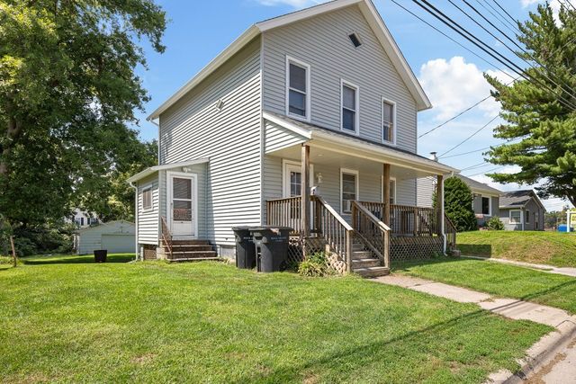2510 17th Street, Rock Island, IL 61201