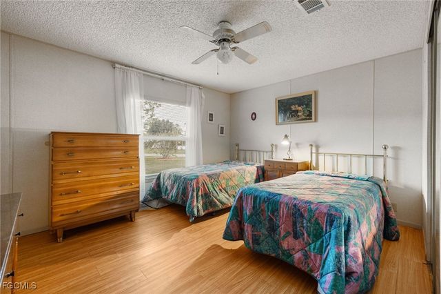 19658 Eagle Trace CT, North Fort Myers, FL 33903