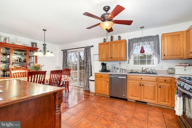 34 DEVONSHIRE PL, Columbia, PA 17512