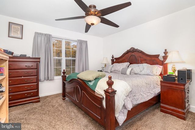 34 DEVONSHIRE PL, Columbia, PA 17512