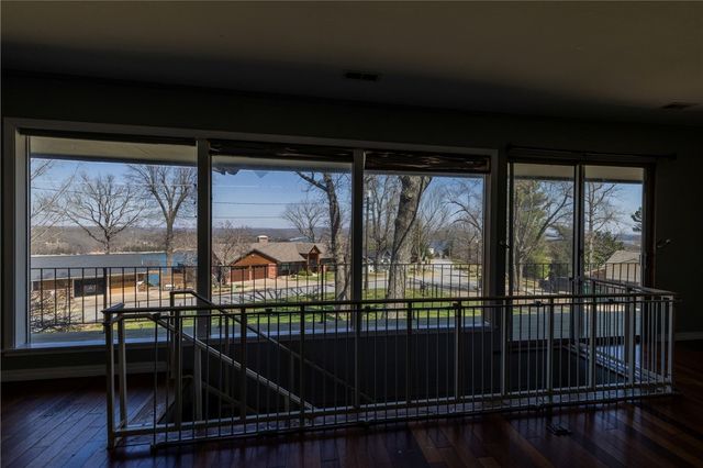 15321 Tulsa Drive, Rogers, AR 72756