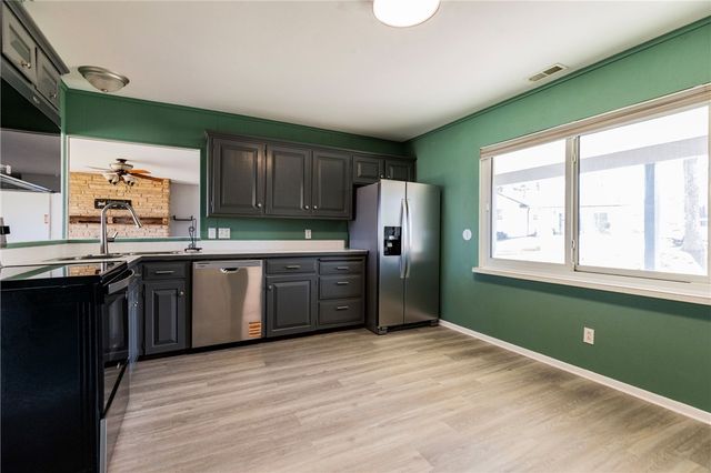 15321 Tulsa Drive, Rogers, AR 72756