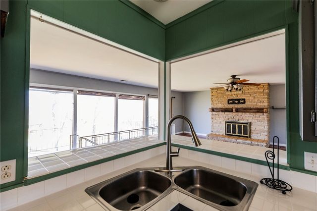 15321 Tulsa Drive, Rogers, AR 72756