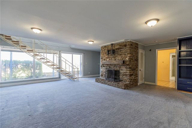 15321 Tulsa Drive, Rogers, AR 72756