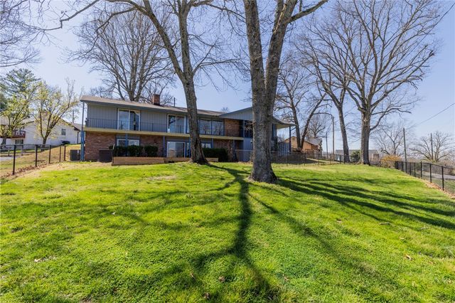 15321 Tulsa Drive, Rogers, AR 72756