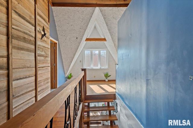 12 OAKLAND Drive, Riverton, IL 62561