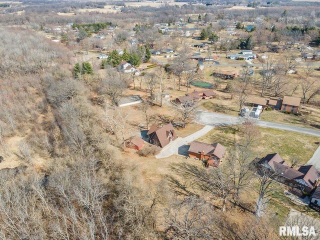 12 OAKLAND Drive, Riverton, IL 62561