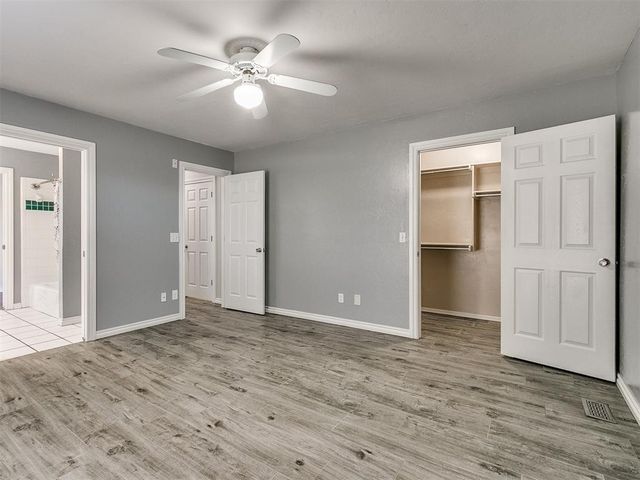 2520 Silverfield Lane, Edmond, OK 73025