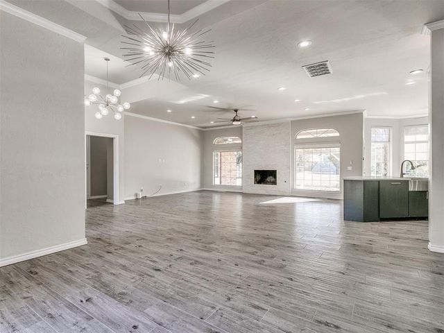 2520 Silverfield Lane, Edmond, OK 73025