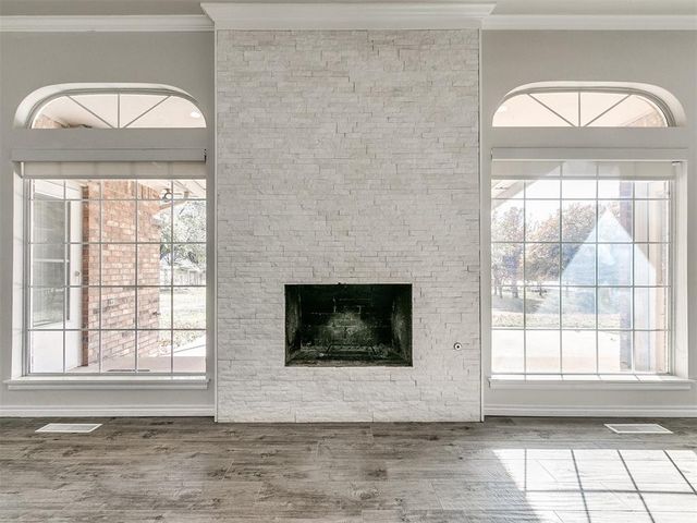 2520 Silverfield Lane, Edmond, OK 73025