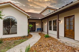 3801-15 Club House Rd, Kerrville, TX 78028