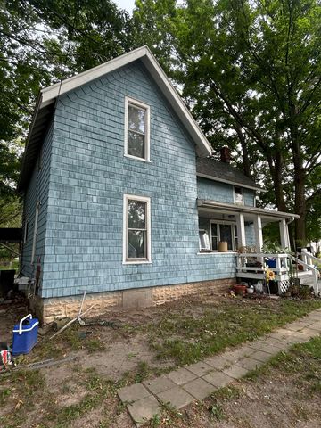 110 N Grover Avenue, Alma, MI 48801