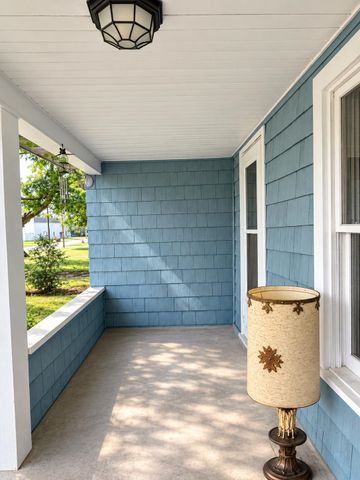 110 N Grover Avenue, Alma, MI 48801