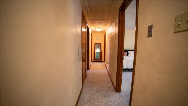 5911 Oak Hill Ct, Murrysville, PA 15632