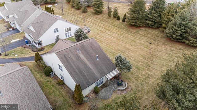 108 PETUNIA DR, Kennett Square, PA 19348