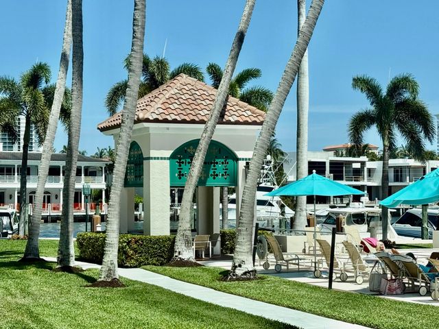 100 SE 5th Avenue 107, Boca Raton, FL 33432