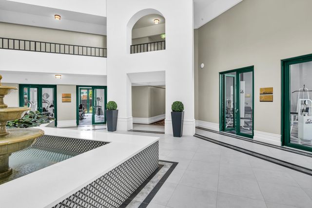 100 SE 5th Avenue 107, Boca Raton, FL 33432