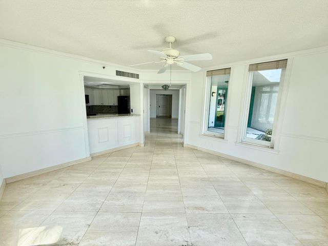 100 SE 5th Avenue 107, Boca Raton, FL 33432