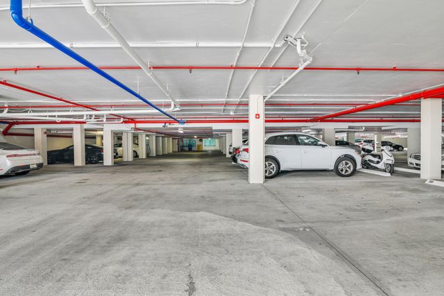 100 SE 5th Avenue 107, Boca Raton, FL 33432