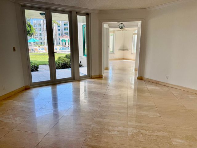 100 SE 5th Avenue 107, Boca Raton, FL 33432