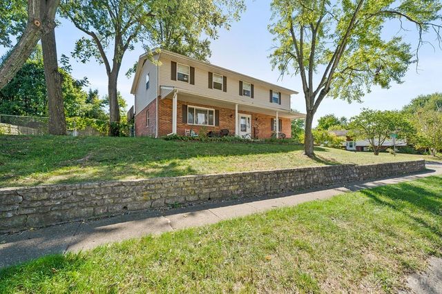 2302 King Richard Parkway, Miamisburg, OH 45342